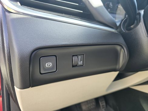 Used 2023 Buick Enclave Essence w/ Experience Buick Package image 19