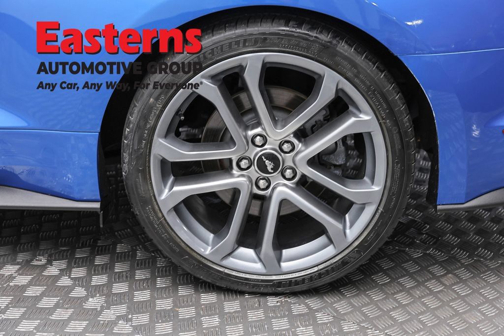 Used 2019 Ford Mustang GT Premium w/ Equipment Group 401A RWD image 8