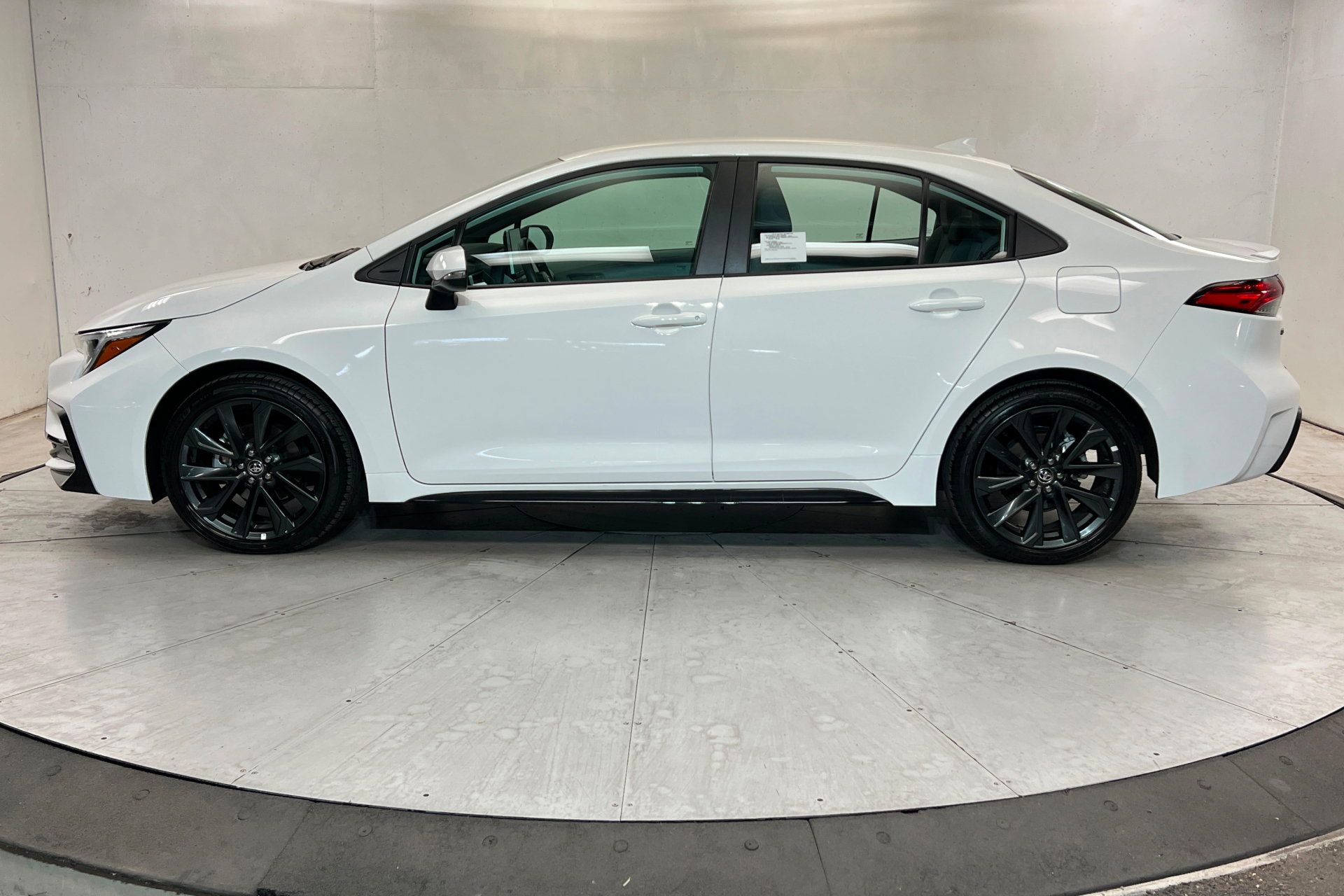 Certified 2026 Toyota Corolla SE w/ SE Package FWD image 2