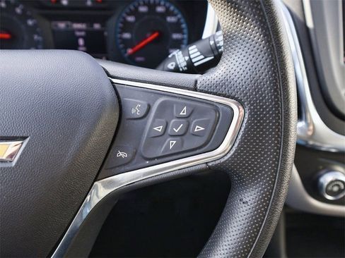 Used 2020 Chevrolet Equinox LS w/ LS Convenience Package image 22