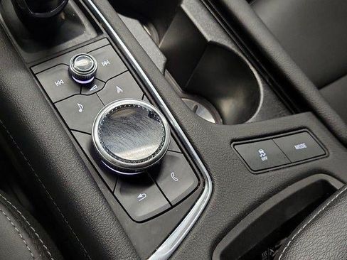 Certified 2023 Cadillac XT5 Premium Luxury FWD image 34