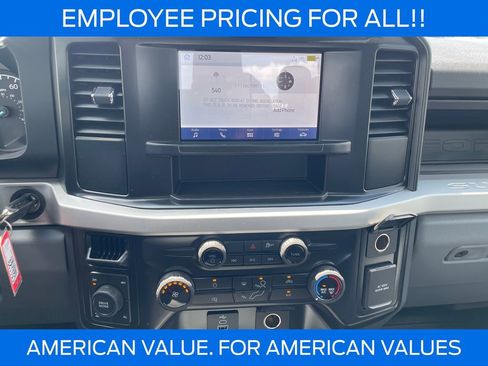 New 2025 Ford F250 XL w/ FX4 Off-Road Package AWD/4WD image 9