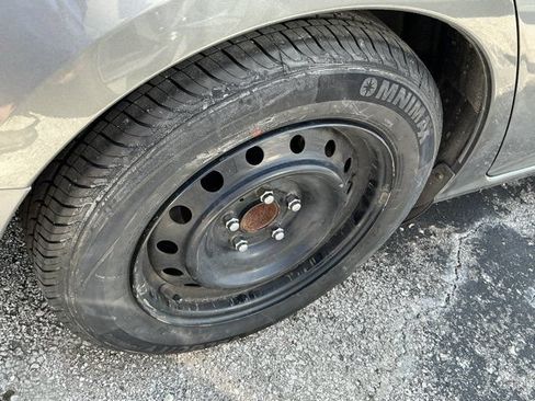 Used 2023 Nissan Altima 2.5 S FWD image 15