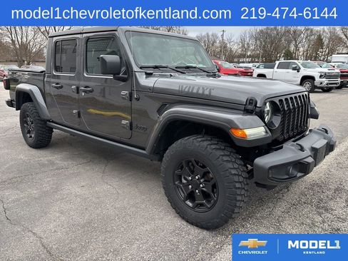 Used 2022 Jeep Gladiator Sport AWD/4WD image 3