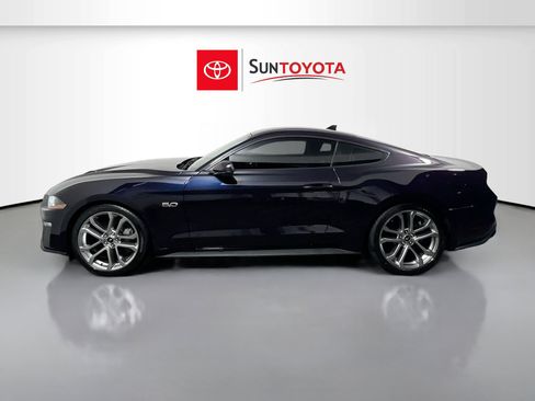 Used 2022 Ford Mustang GT Premium w/ Equipment Group 401A image 7
