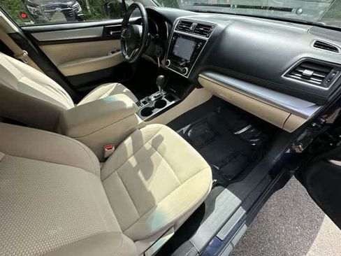 Used 2018 Subaru Outback 2.5i Premium AWD/4WD image 19