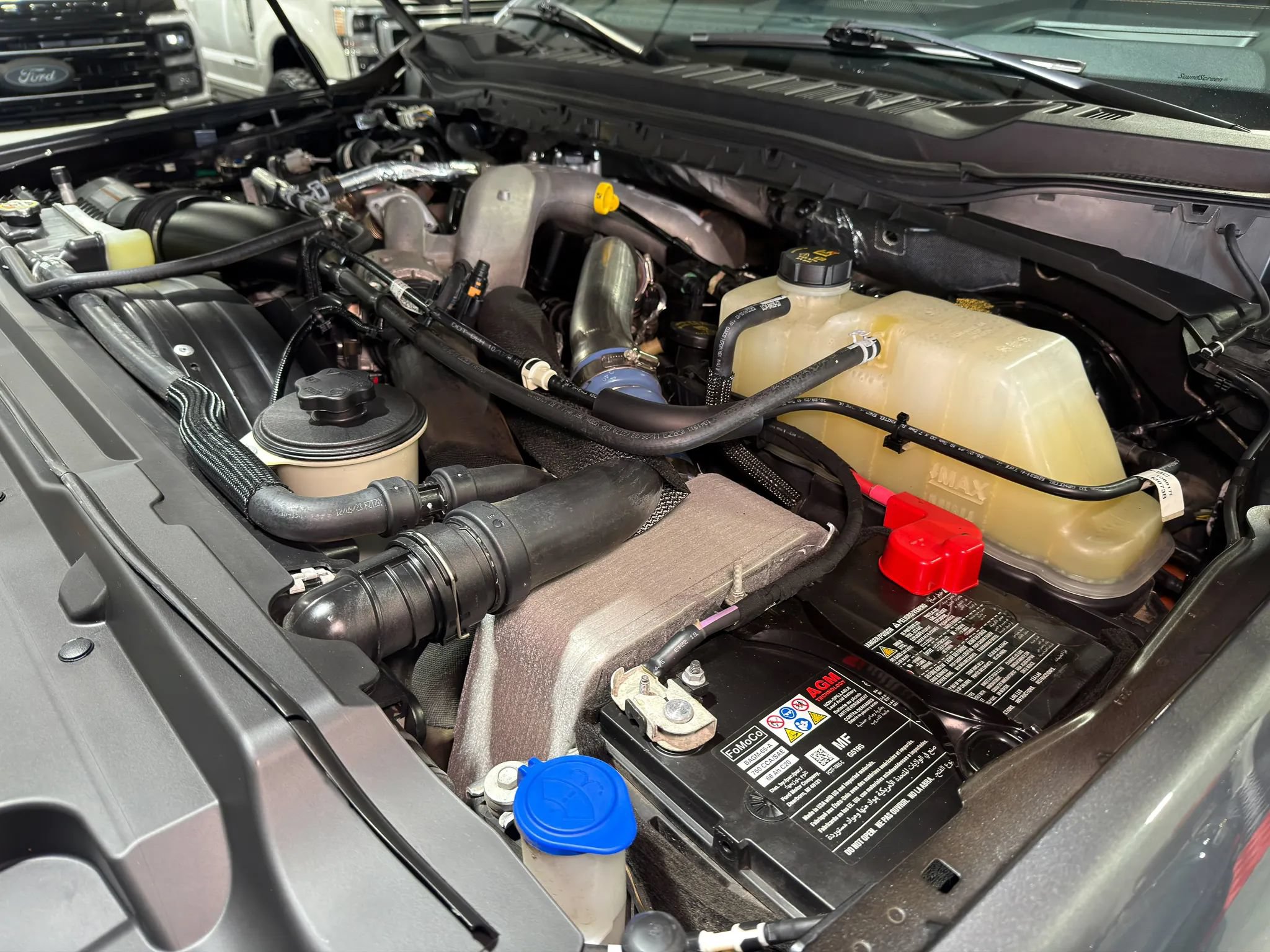 Used 2024 Ford F350 Platinum AWD/4WD image 36