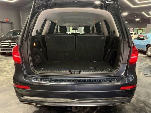Used 2017 Mercedes-Benz GLS 450 4MATIC image 22