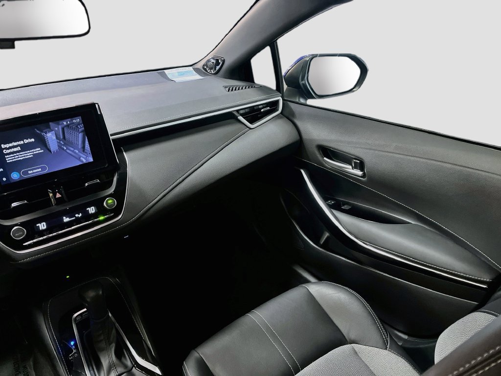 Used 2025 Toyota Corolla XSE FWD image 22