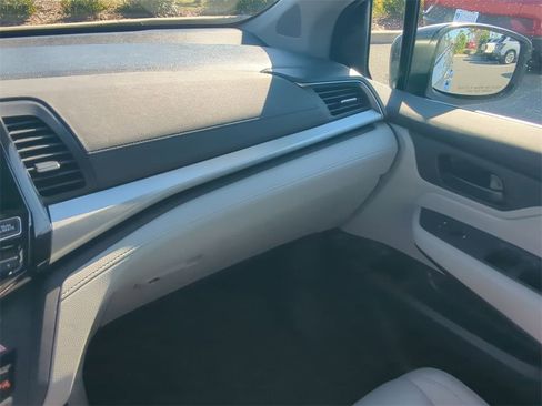 Used 2024 Honda Odyssey EX-L image 16