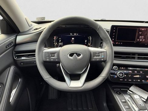 New 2026 INFINITI QX60 Luxe w/ Family Package image 15