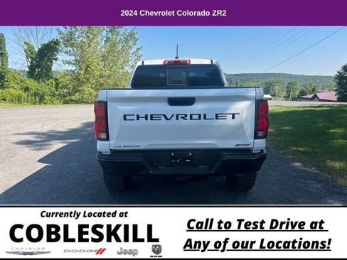 Used 2024 Chevrolet Colorado ZR2 w/ ZR2 Convenience Package III image 7
