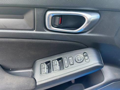 Used 2023 Honda Civic Sport image 18