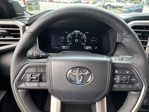 Used 2026 Toyota Tundra Limited AWD/4WD image 29
