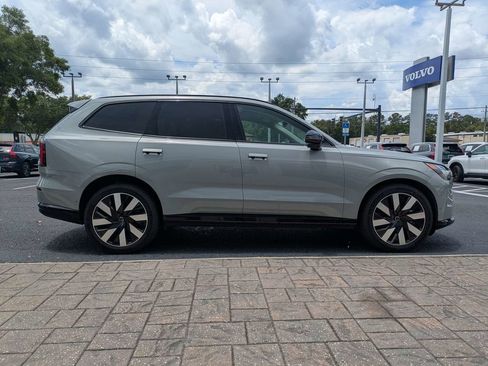 Certified 2025 Volvo EX90 Ultra AWD/4WD image 7