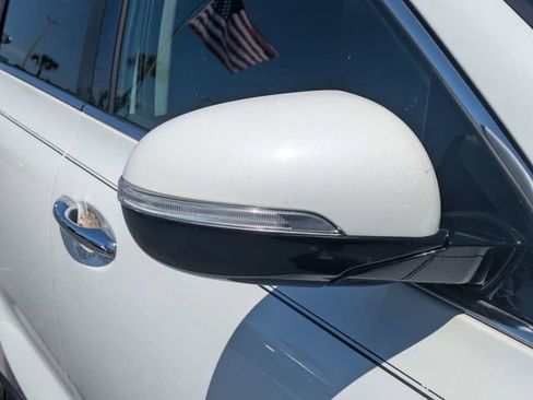 Used 2018 Kia Sorento FWD image 10