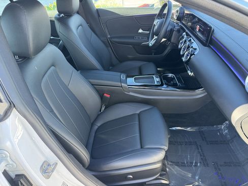 Used 2025 Mercedes-Benz CLA 250 image 6