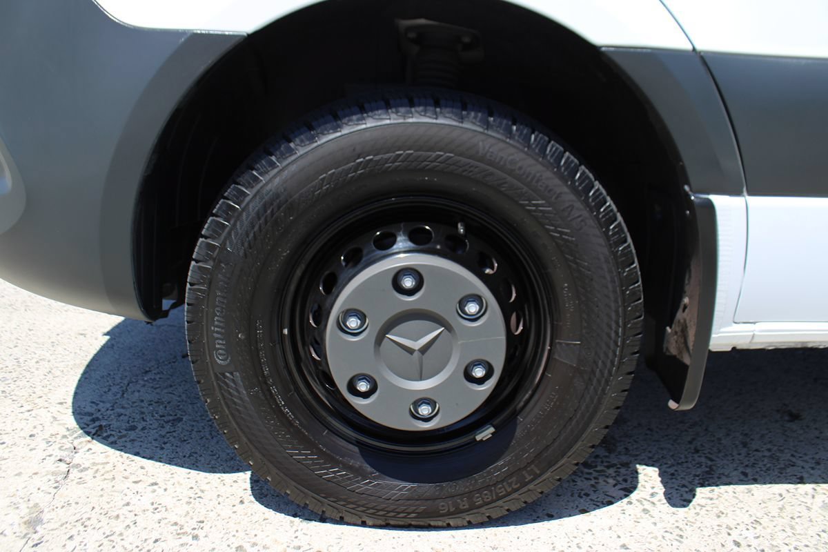 Used 2022 Mercedes-Benz Sprinter 3500 image 34