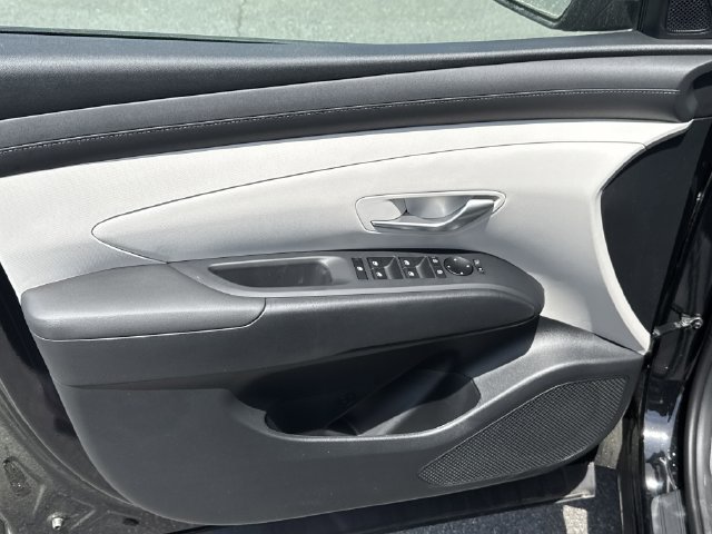 New 2026 Hyundai Tucson SEL FWD image 12