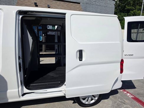 Used 2020 Nissan NV200 SV w/ Back Door Glass Package FWD image 20