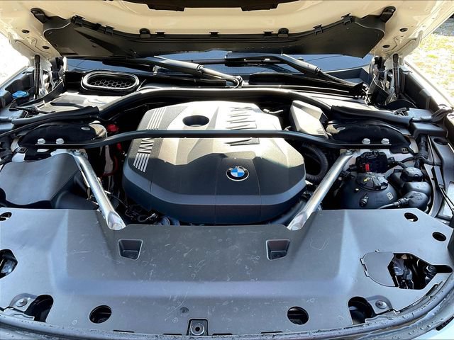 Used 2023 BMW 740i RWD image 32