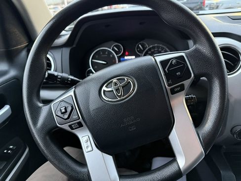 Used 2017 Toyota Tundra SR5 image 21