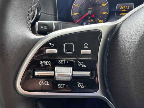 Used 2019 Mercedes-Benz E 450 4MATIC Cabriolet image 32