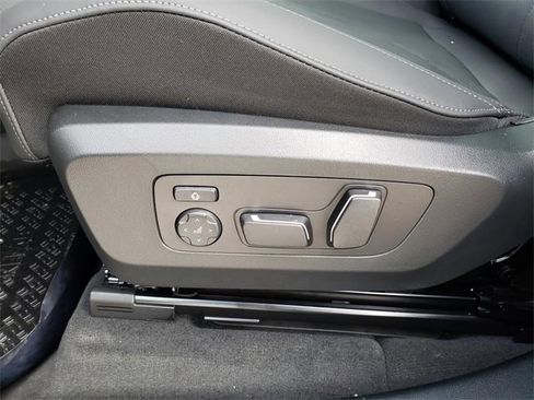 New 2026 BMW X3 xDrive30 w/ Premium Package image 19