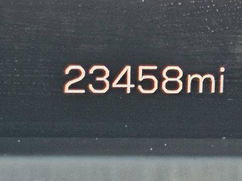 Certified 2026 GMC Acadia Elevation w/ Elevation Premium Package FWD image 35