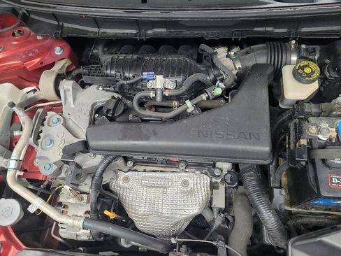 Used 2016 Nissan Rogue SV w/ SV Premium Package FWD image 30
