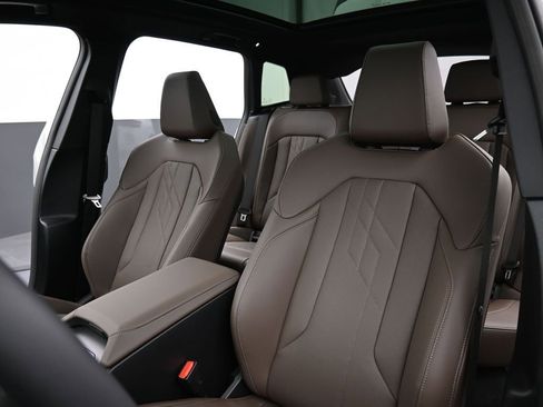 New 2026 BMW X3 xDrive30 w/ Premium Package image 10