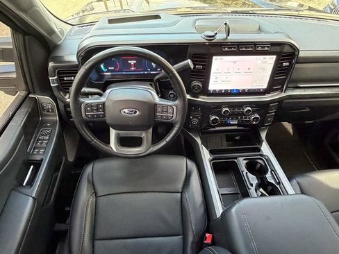 Used 2024 Ford F250 Lariat w/ Lariat Ultimate Package AWD/4WD image 17