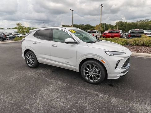 New 2026 Buick Encore GX Avenir w/ Avenir Technology Package FWD image 12