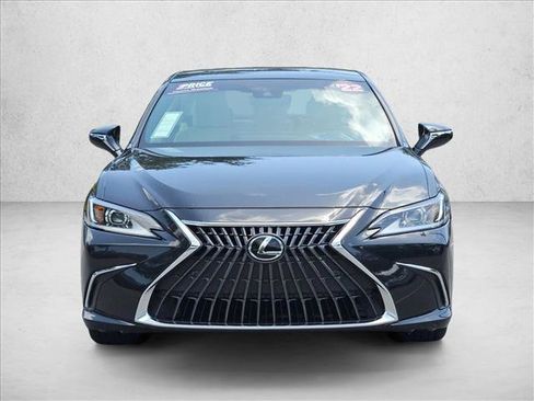 Used 2022 Lexus ES 350 w/ Premium Package FWD image 2