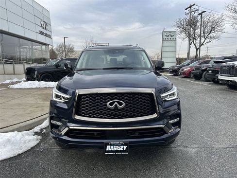 Certified 2024 INFINITI QX80 Premium Select w/ Cargo Package image 3