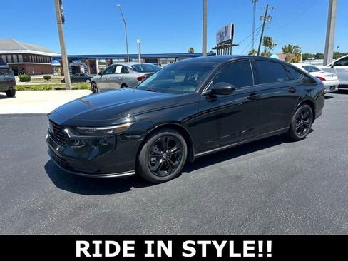 Used 2025 Honda Accord SE image 3