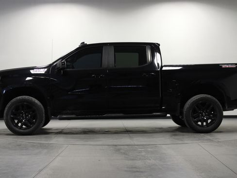 Used 2021 Chevrolet Silverado 1500 LT Trail Boss w/ Bed Protection Package image 4