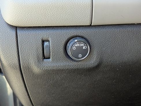 Used 2017 Chevrolet Colorado W/T w/ WT Convenience Package image 16