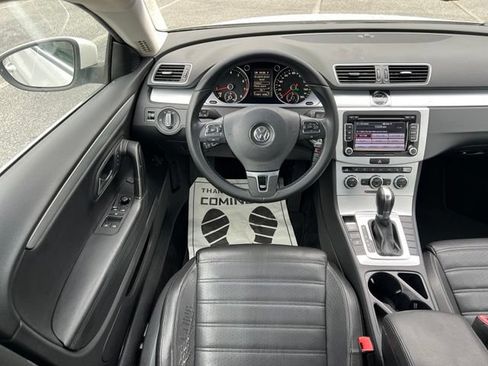 Used 2013 Volkswagen CC Sport FWD image 29