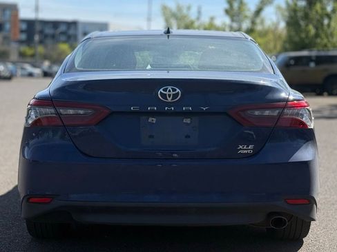 Used 2024 Toyota Camry XLE w/ Cold Weather Package image 4