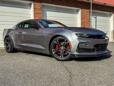 Used 2022 Chevrolet Camaro SS image 24