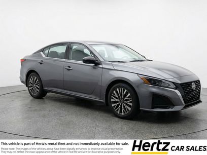 Used 2025 Nissan Altima 2.5 SV