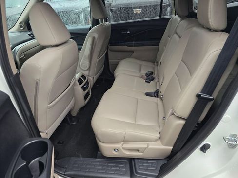 Used 2019 Honda Pilot EX-L image 18