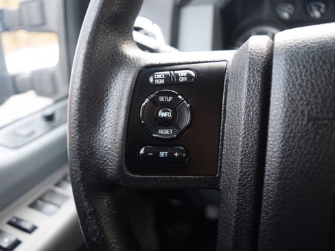 Used 2016 Ford F250 XLT w/ Camper Package image 6