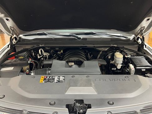 Used 2020 Chevrolet Tahoe LT image 38