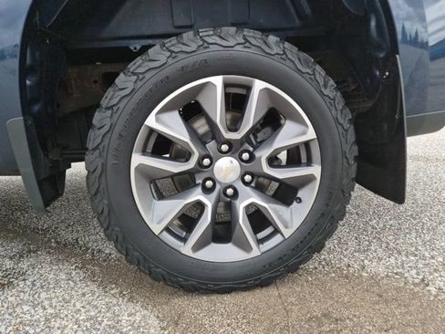 Used 2022 Chevrolet Silverado 1500 LT image 9