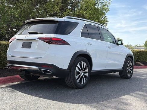 Used 2025 Mercedes-Benz GLE 350 4MATIC image 3