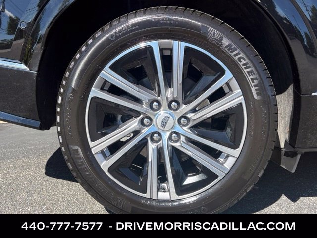 Certified 2025 Cadillac Lyriq Luxury w/ LPO, Floor Liner Package AWD/4WD image 15