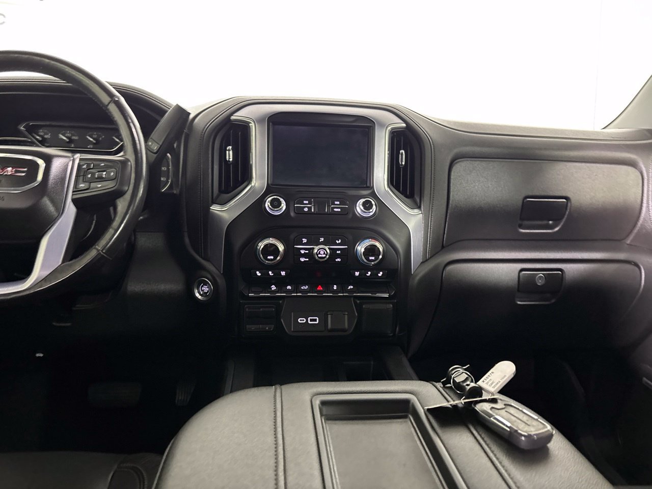 Used 2019 GMC Sierra 1500 SLT w/ SLT Premium Package AWD/4WD image 26
