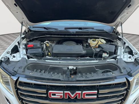 Used 2023 GMC Yukon AT4 w/ Technology Package AWD/4WD image 37